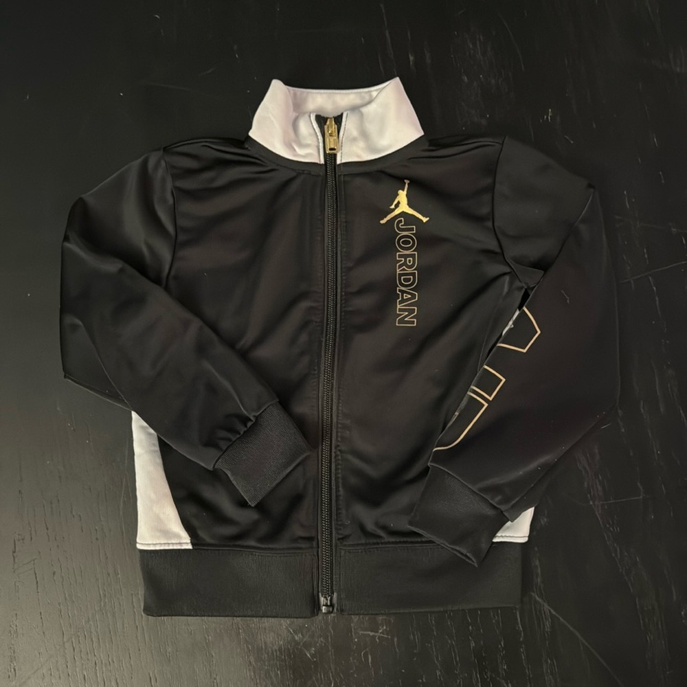 Jordan zip up sweater size 2T